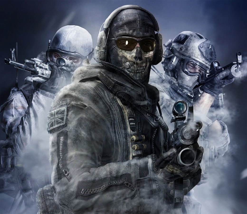 Последние пять лет Call of Duty принято считать устаревшей во всех смыслах игрой: в каждой части происходит одно и то же, ситуации и даже сценарии повторяются, технология давно никуда не годится. Что, впрочем, не совсем справедливо: по ощущениям это и правда давно уже шутер прошлого поколения, но его качество все же разнится от выпуска к выпуску. Лучшие части раньше делала студия Infinity Ward, а Treyarch через год лениво пересобирали их материал в новую игру. Сейчас все наоборот: Treyarch еще способны воспроизводить Call of Duty второй половины нулевых, а Infinity Ward, потеряв всех ключевых сотрудников, опускают планку. Их Ghosts — одна из худших игр в серии.