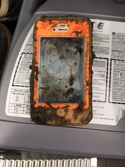 iPhone 4 почти два года выживал на дне озера - фото 1
