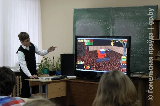 Школьник выпустил игру «Мир комбайнов» по мотивам World of Tanks - фото 2