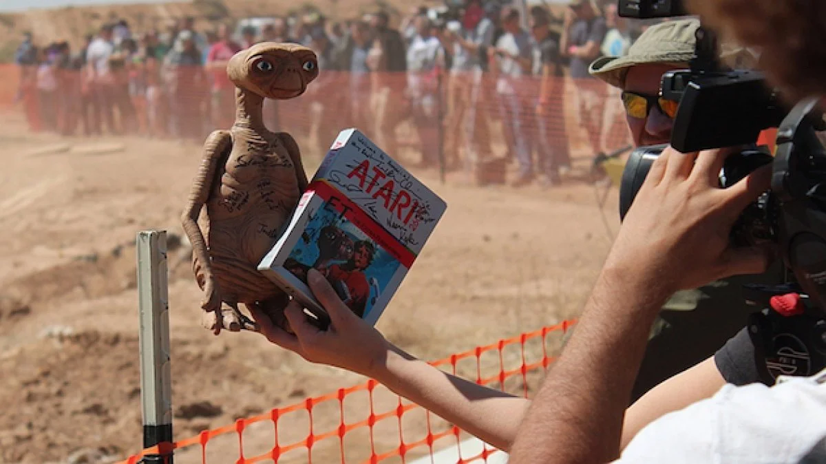 Выкопанные в Нью-Мексико картриджи с E.T. проданы за $107 000
