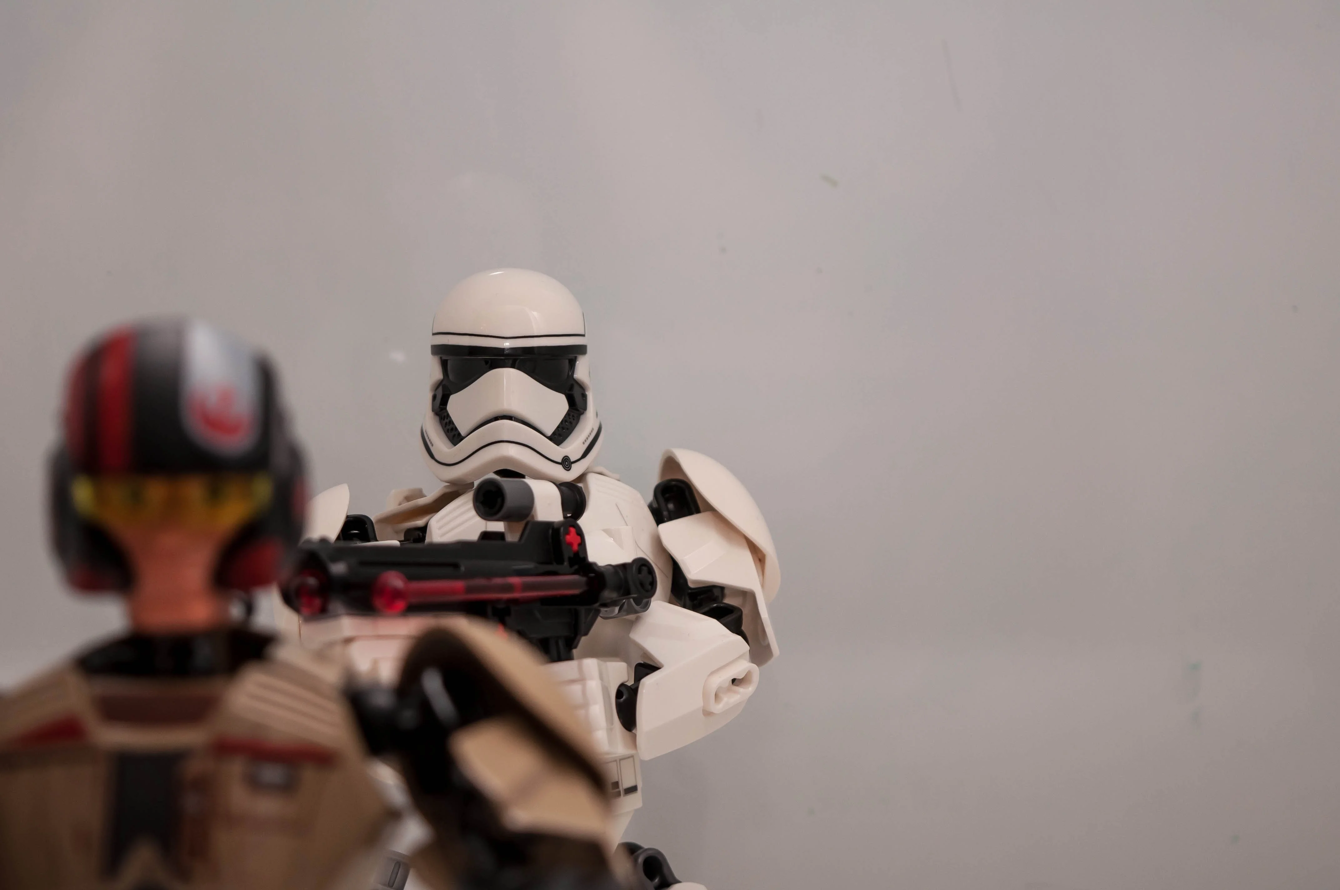 Нелепые приключения сборных фигурок LEGO Star Wars - фото 3