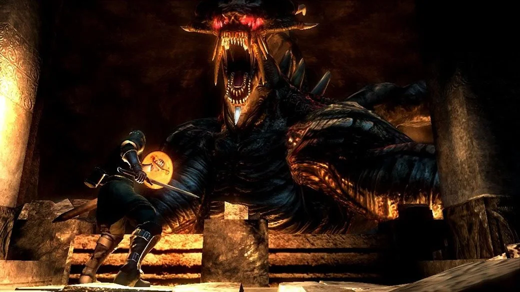 Dragon God – громадина, для победы над которой игрокам Demon's Souls необходимо использовать нестандартную тактику.