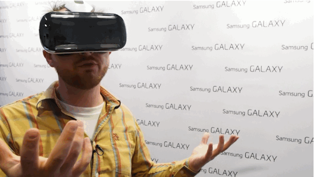 Samsung показала прототип очков виртуальной реальности Gear VR - фото 2