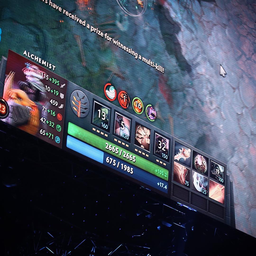 10 лучших кадров второго дня плей-офф TI7 - изображение 6 10 лучших кадров второго дня плей-офф TI7 - фото 6