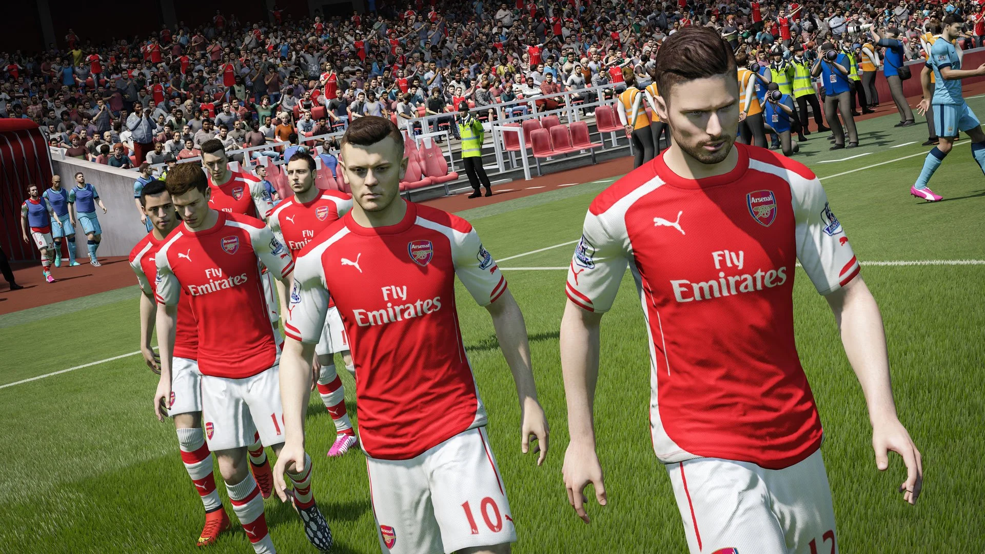 FIFA 15 всех обыграла и вернулась на первое место британского чарта - фото 1
