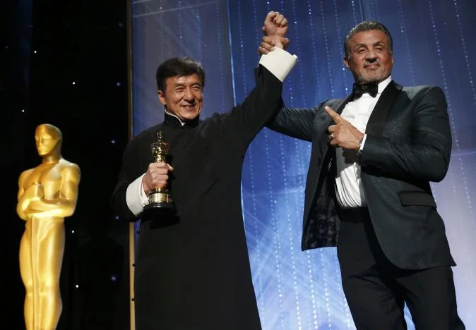 Впервые за полвека работы в киноиндустрии Джеки Чан получил «Оскар» - фото 1