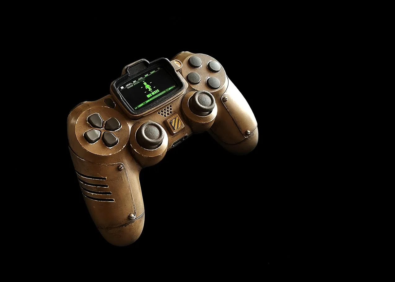 Крутой контроллер для PS4 в стиле Fallout может пережить апокалипсис - фото 2