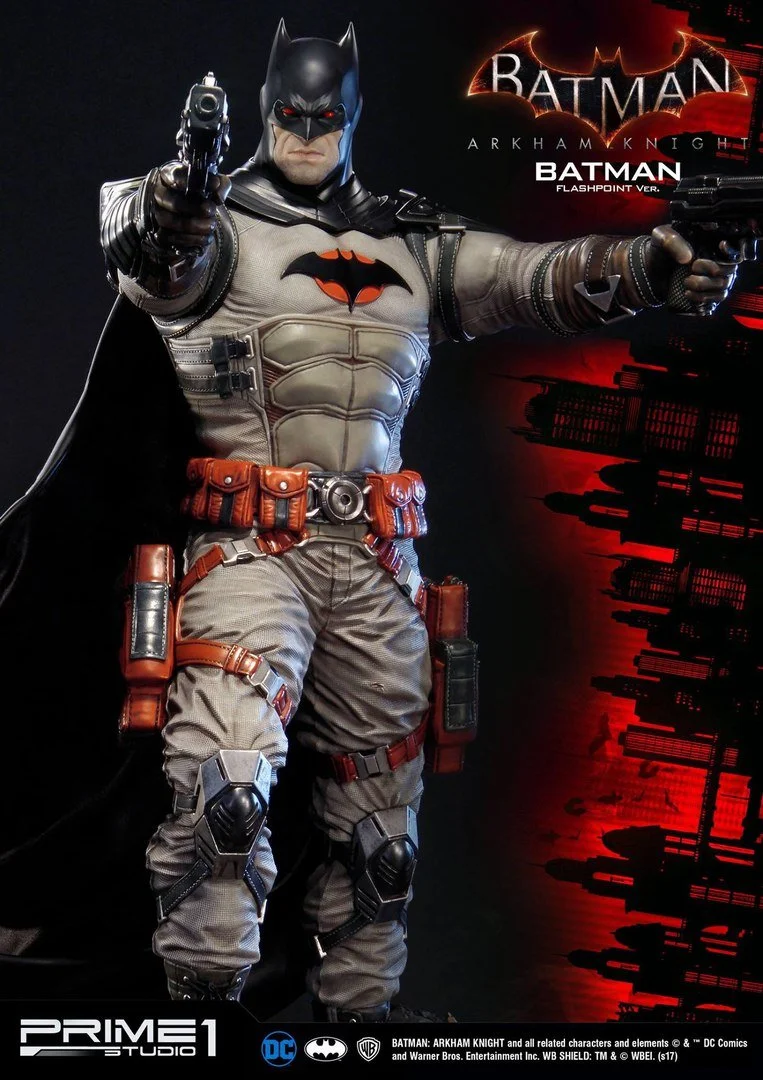Этот Бэтмен не боится убивать. Cтатуя Темного рыцаря из Flashpoint - фото 4