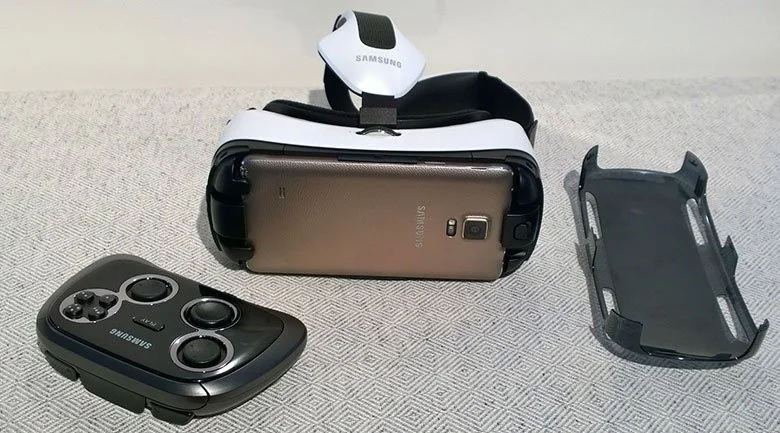[UPD] HTC выпустит шлем виртуальной реальности для Valve - фото 2
