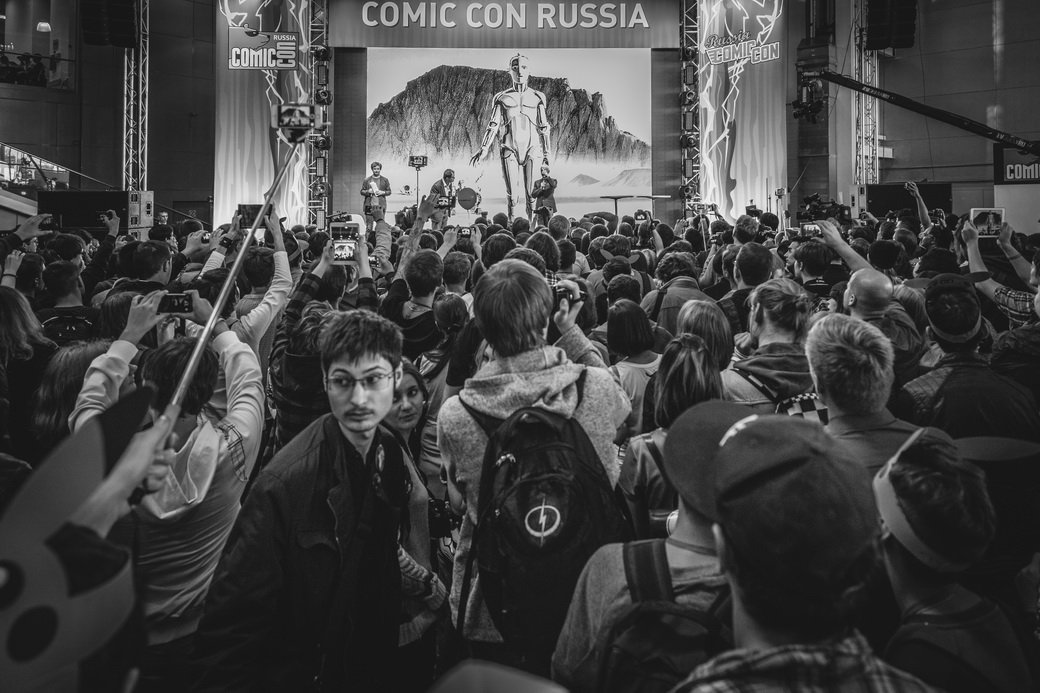 Та самая толпа фанатов на выступлении Дэниелса