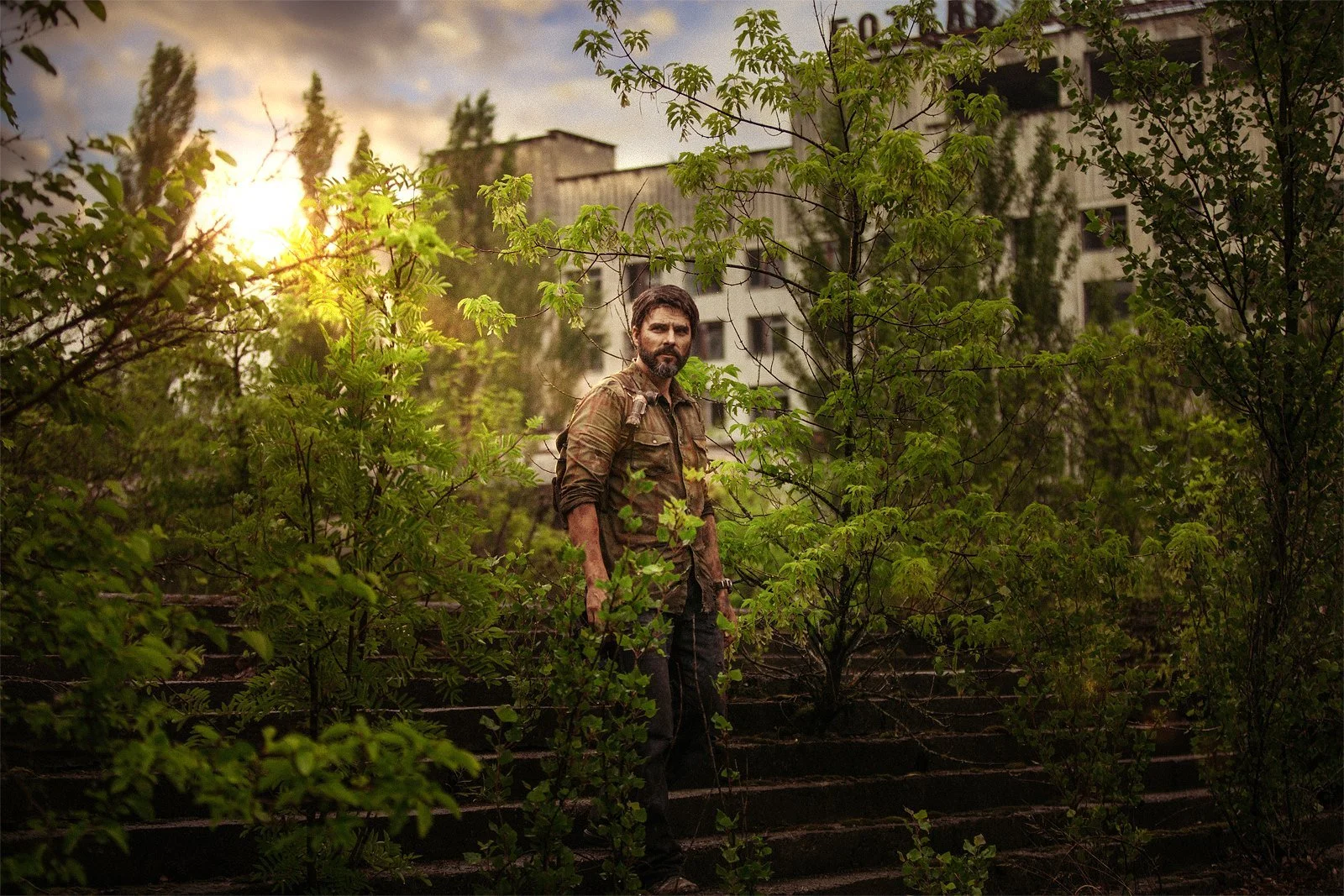 Косплей дня: Джоэл из The Last of Us. В Припяти. В исполнении Геральта - фото 14