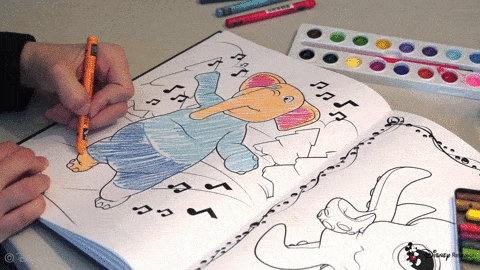 Disney готовит революцию в мире детских книг-раскрасок - фото 1