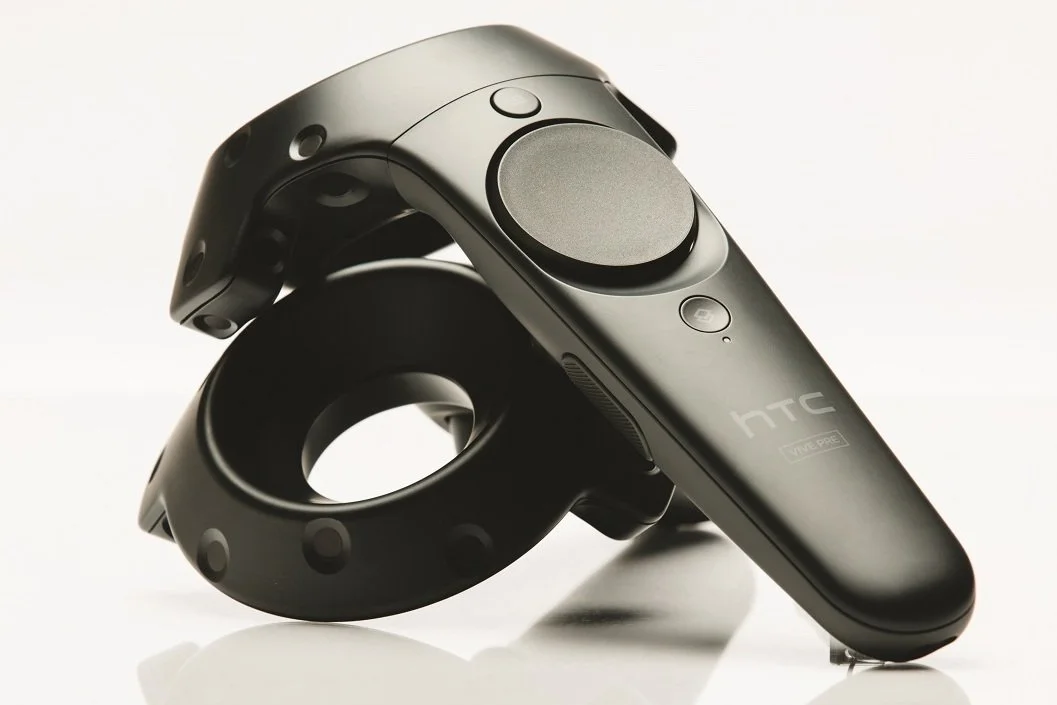 HTC представила новую модель очков виртуальной реальности Vive Pre - фото 2