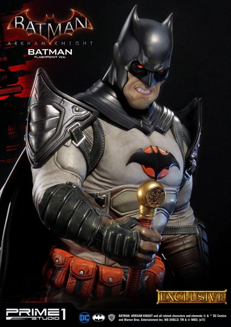 Этот Бэтмен не боится убивать. Cтатуя Темного рыцаря из Flashpoint - фото 3