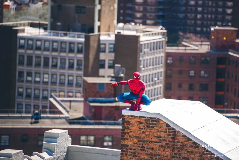 Дружелюбно-соседский косплей дня: Человек-паук из «Возвращения домой» - фото 11