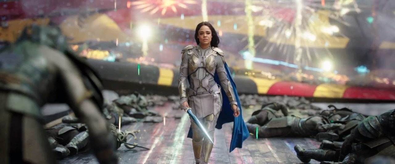 Разбор нового трейлера фильма «Тор: Рагнарек»: Тор бросает вызов Хеле - изображение 27 Разбор нового трейлера фильма «Тор: Рагнарек»: Тор бросает вызов Хеле - фото 27