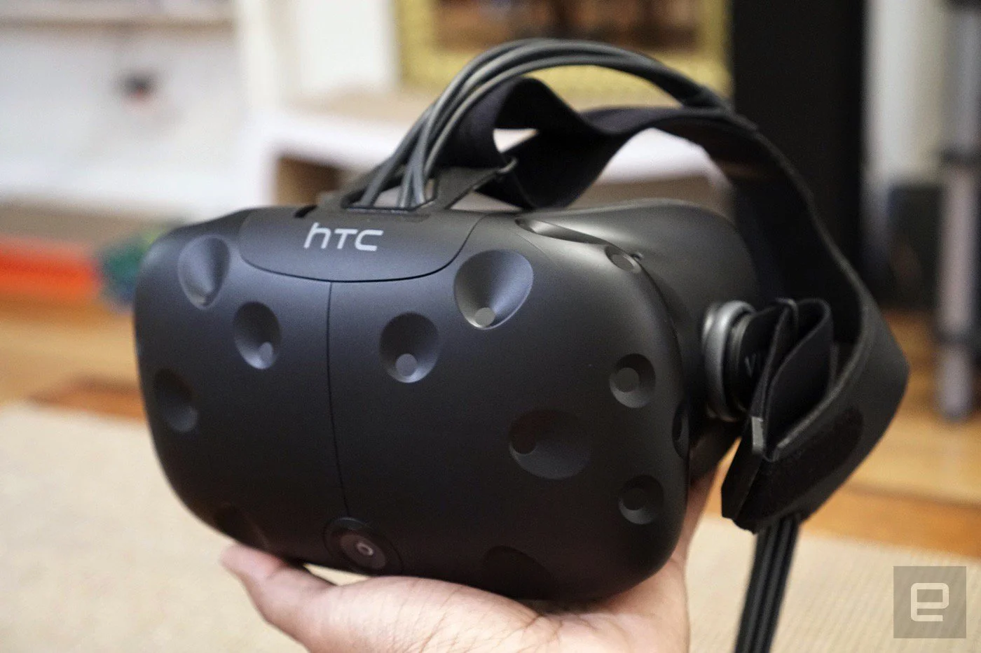 HTC Vive: полное погружение в VR дается нелегко - фото 2