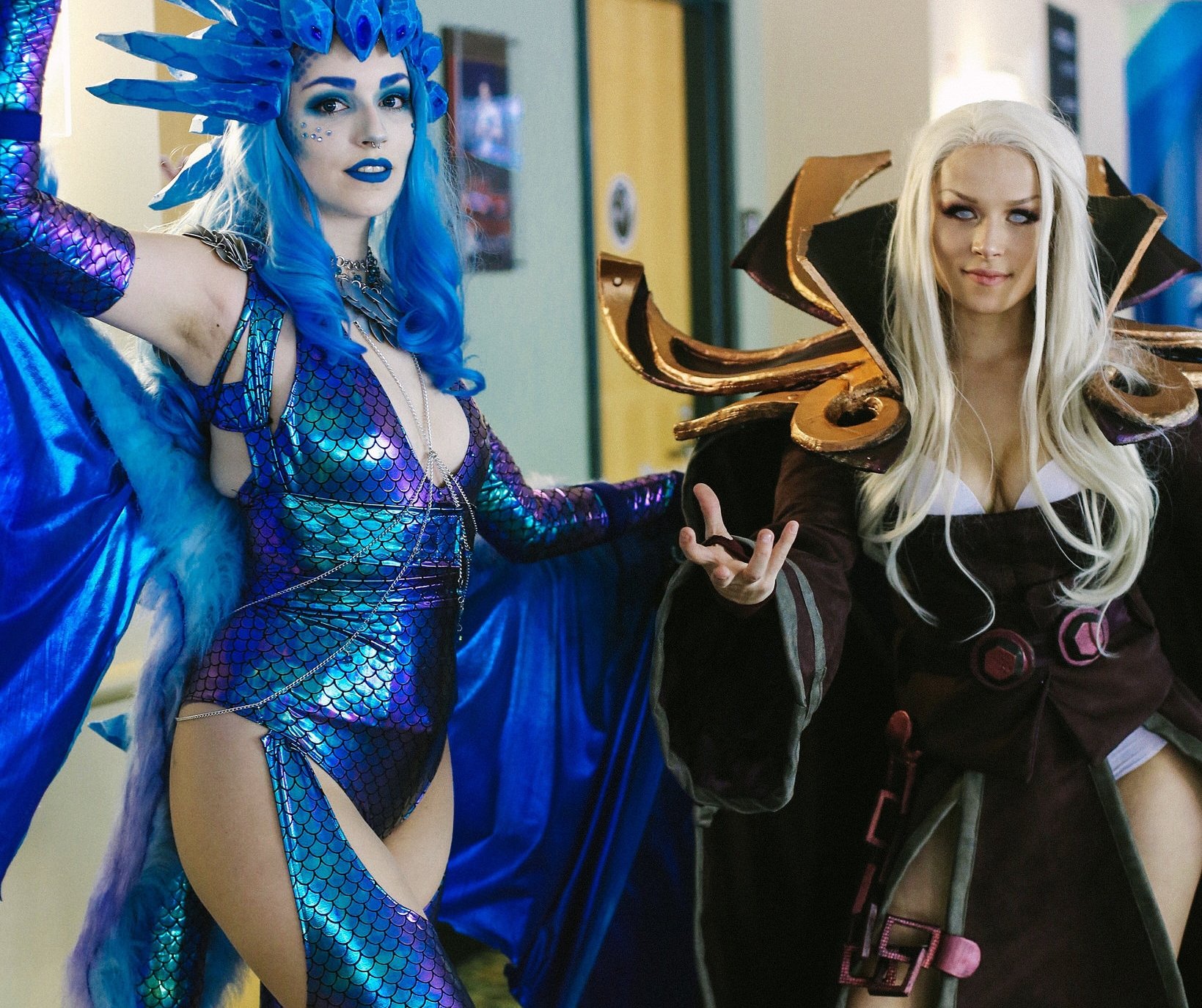 По традиции во время чемпионата мира по DOTA 2﻿ прошел конкурс косплея с призовым фондом в 15 000 долларов. В результате финального шоу-дефиле победу отпраздновала девушка по имени Элли из канадского Ванкувера, которая презентовала костюм героя Clockwerk. В целом же достаточно много работ в этом году заслуживают особого внимания. Кого бы выбрали победителем вы?