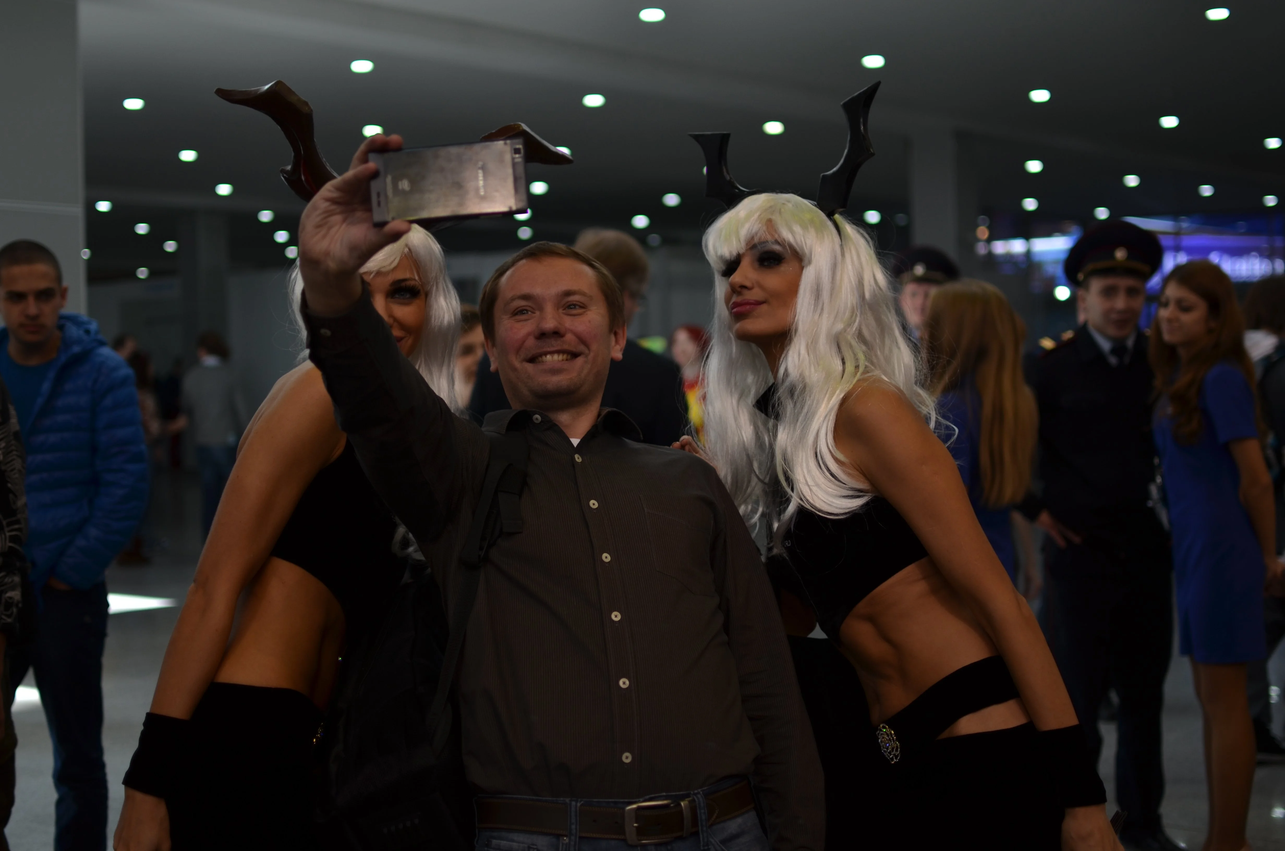 Фотоотчет с «Игромира» и Comic Con Russia, день 1 - фото 22