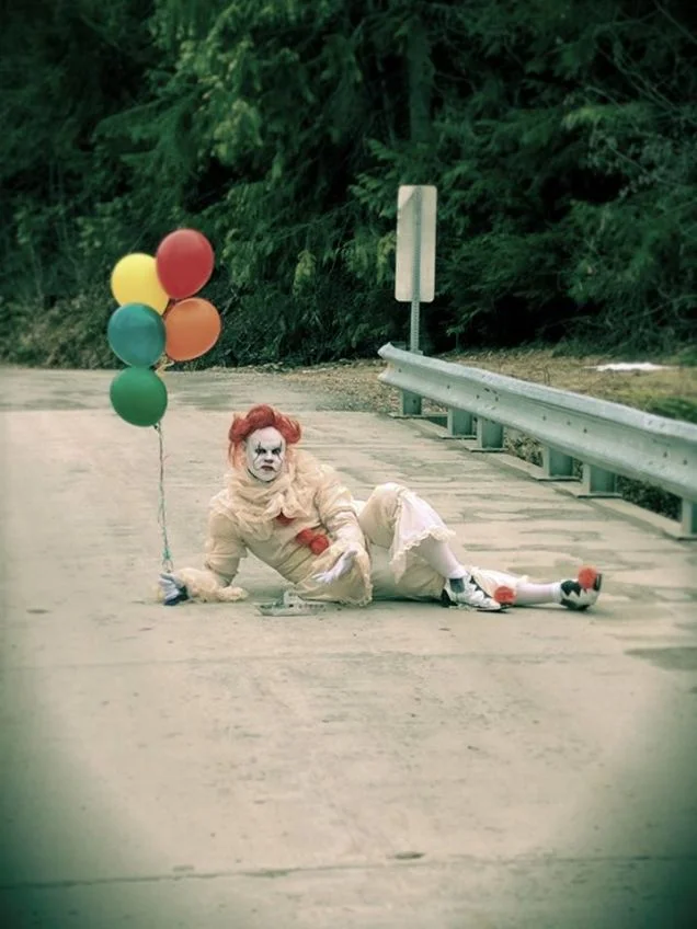Жуткий косплей дня: «Оно». А вы боитесь клоунов? - фото 10