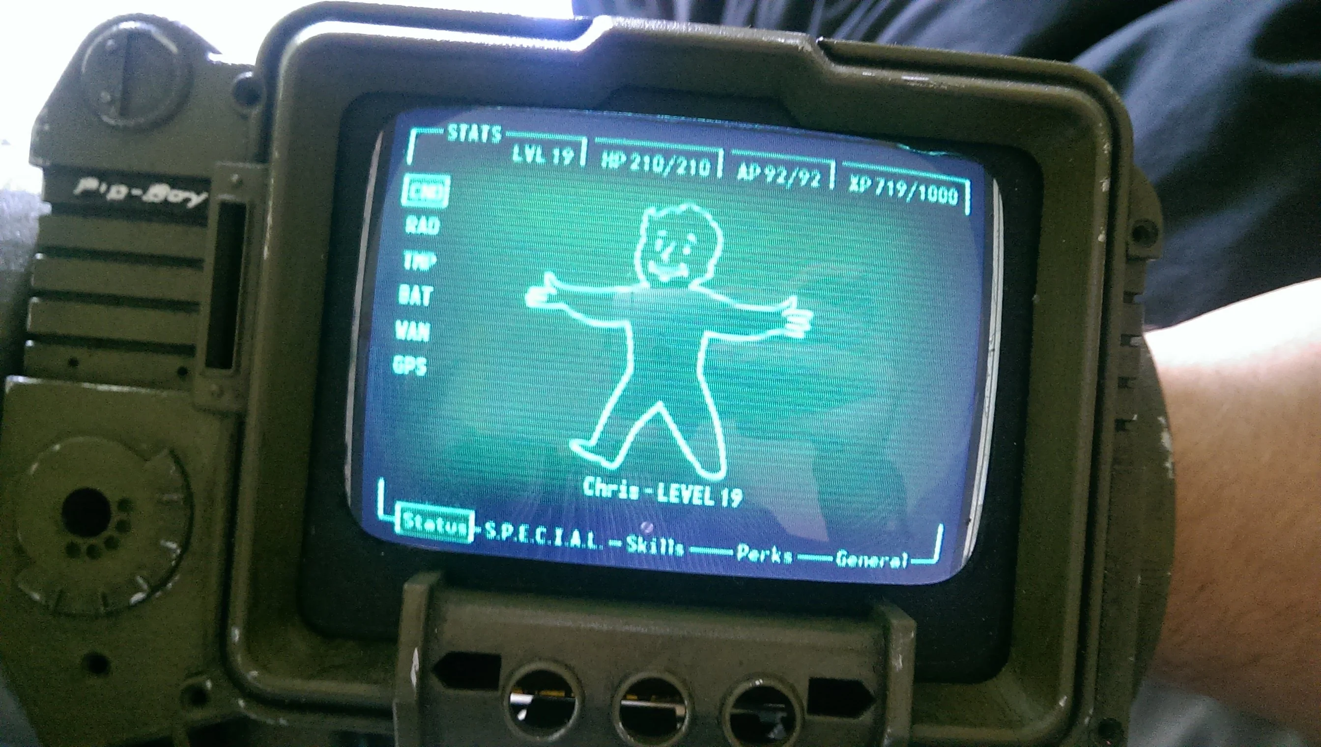 Фанат Fallout сделал PipBoy своими руками - фото 6