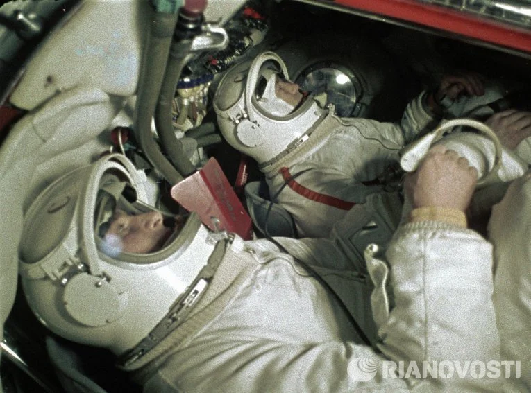 52 года назад человек впервые вышел в космос. История Алексея Леонова