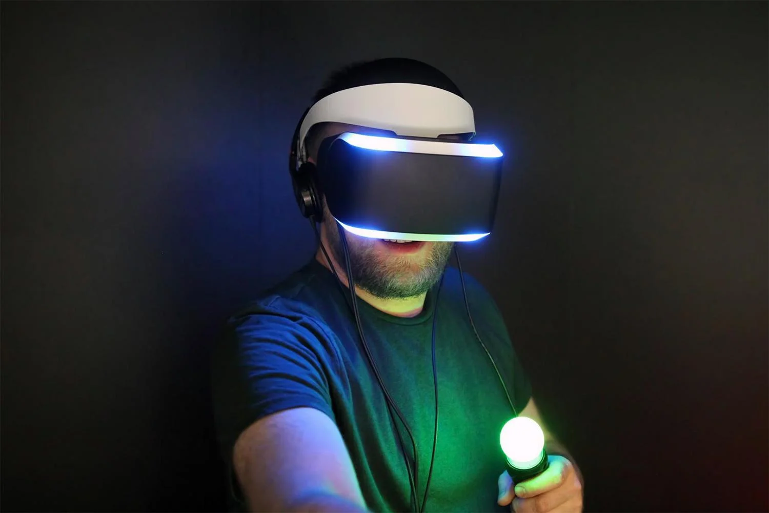 Sony сумела направить свет из реального мира в виртуальный и обратно