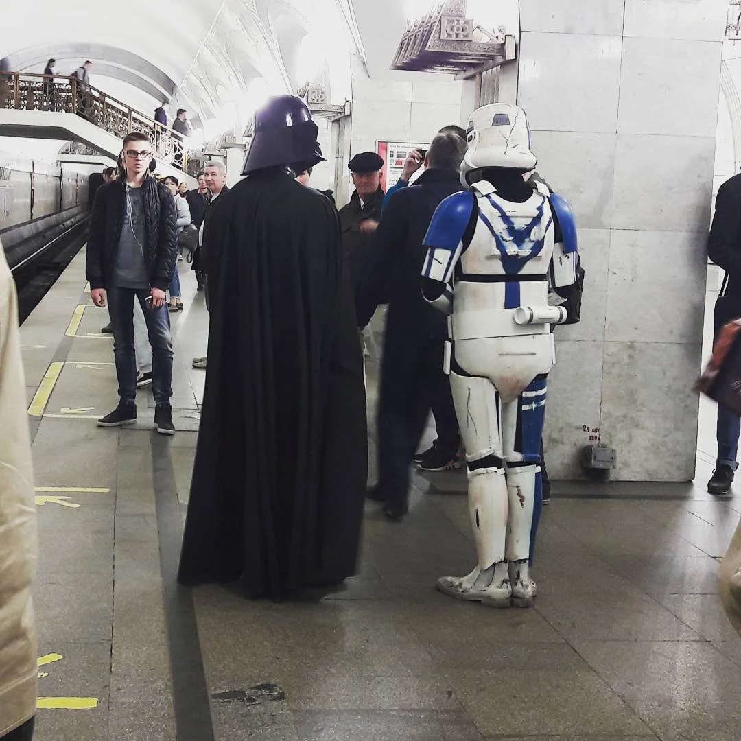 Зачем Дарт Вейдер спустился в метро и поехал на «Пушкинскую»? - фото 3