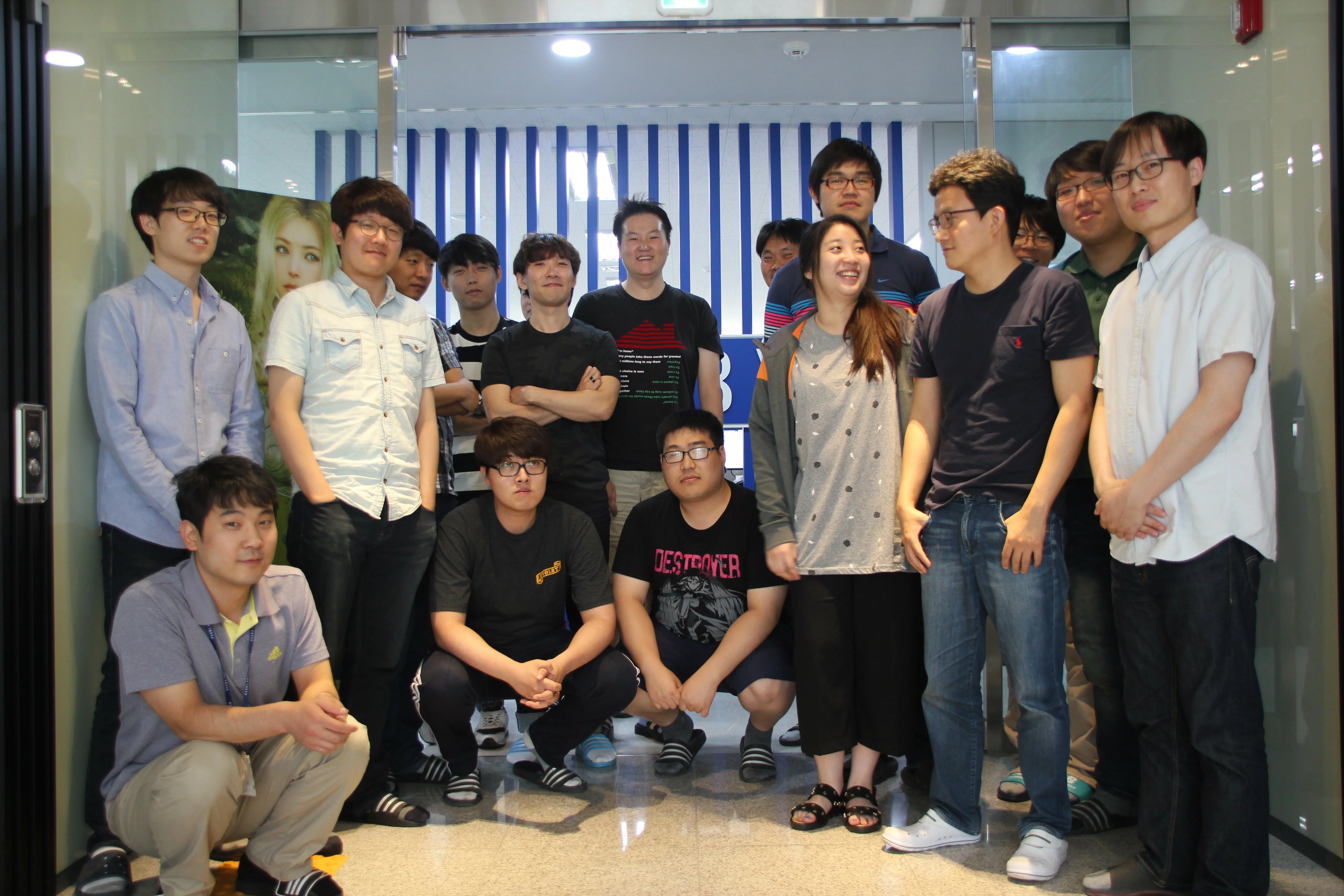 Этим летом мы побывали в гостях у корейской компании Pearl Abyss — разработчика игры Black Desert, выход которой на российский рынок ожидается этой осенью. Мы провели один день в офисе в Сеуле и хотим поделиться впечатлениями.