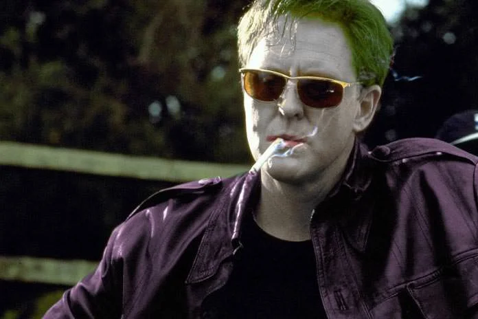 Режиссер «Гремлинов» мог поставить «Бэтмена» с необычным Джокером - фото 1