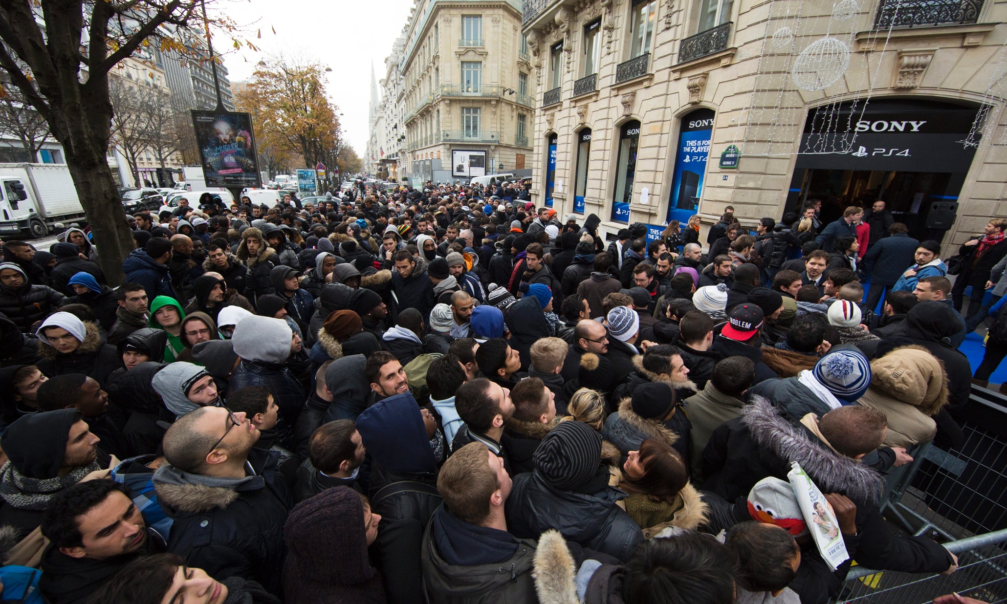 PS4 все же обогнала Xbox One по сентябрьским продажам в США - фото 1