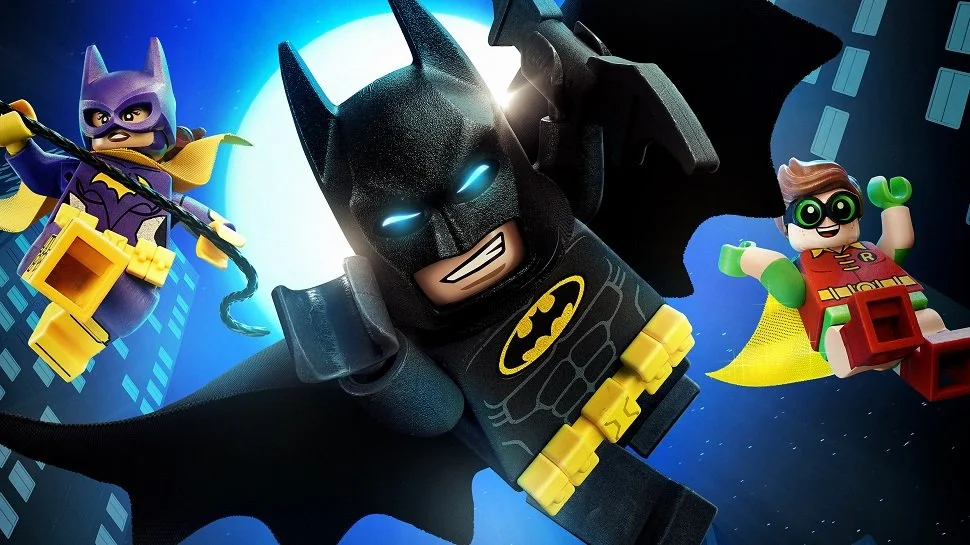Лего-Бэтмен встретился с супергероями The CW в новом видео - фото 1