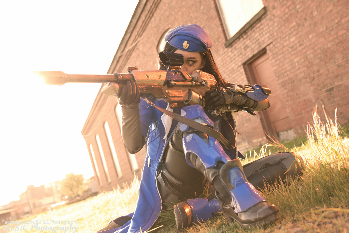 Косплей дня: прекрасная капитан Ана Амари из Overwatch - фото 5