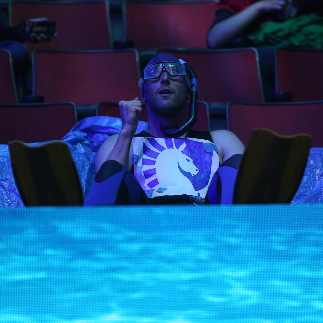 10 лучших кадров четвертого дня плей-офф - изображение 3 10 лучших кадров четвертого дня плей-офф - фото 3