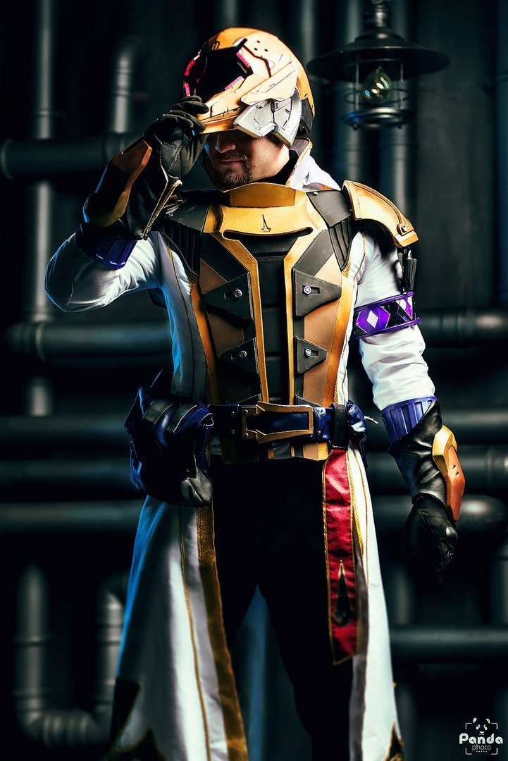 Косплей дня: футуристические костюмы Стражей из Destiny - фото 1