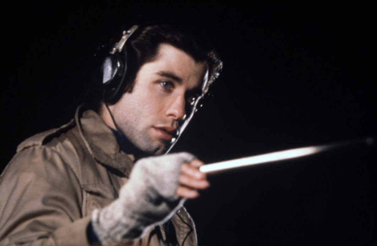 Весь сеттинг Prey построен вокруг теории заговора: что, если бы президента Кеннеди не убили в 1963-м? Тема паранойи проходит через всю игру и определяет не только сеттинг, но и сюжет. Ниже я перечисляю 5 лучших фильмов о мании преследования, которые вам нужно посмотреть, чтобы спасти себя от черных вертолетов... то есть, я хотел сказать, чтобы лучше понять мир и идеи Prey.<br />