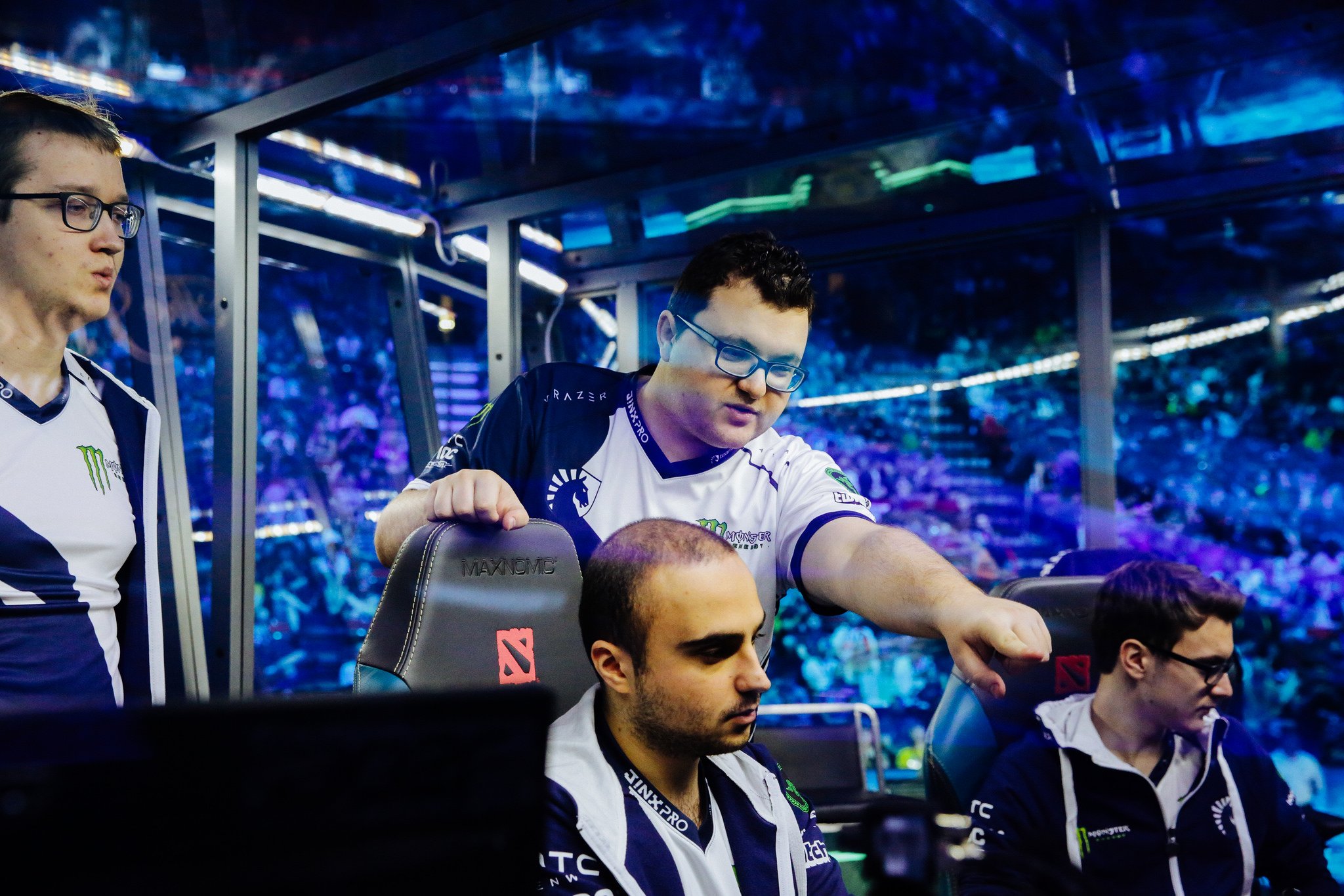 Team Liquid считались главными фаворитами турнира, теперь же команду от вылета с турнира разделяет всего одна проигрышная серия 
