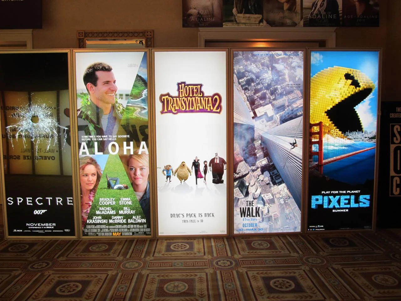 Новые постеры с CinemaCon и фото с площадки «Дэдпула» - фото 1