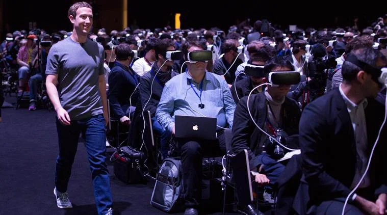 Ну наконец-то! Наступил год, когда мы все с головой кинемся в виртуальную реальность! Простите, но нет. Поговорим в 2025-м году, ок?