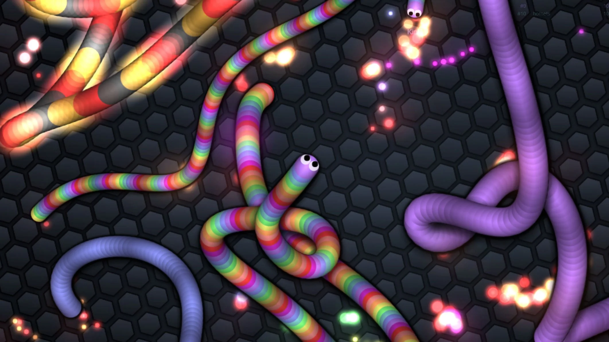 Создатель «змейки» Slither.io зарабатывает на игре $100 тысяч в день - фото 1