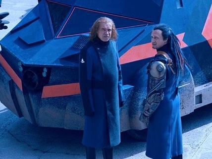 Рецензия на фильм "Обитаемый остров. Схватка"Вышла в прокат вторая часть фильма "Обитаемый остров". Правда, если чет .... - Изображение 1 Рецензия на фильм "Обитаемый остров. Схватка"Вышла в прокат вторая часть фильма "Обитаемый остров". Правда, если чет .... - Изображение 1