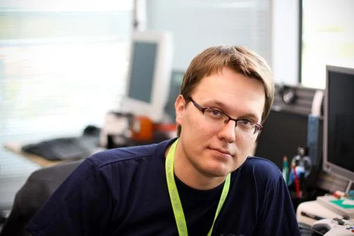 Новая неделя - новый гость. На этот раз это Андрей Калугин, менеджер по маркетингу платформы Xbox 360. Андрей занимается продвижением Xbox 360 и сетевого сервиса Xbox LIVE в России. И готов ответить на все вопросы об этой игровой приставке, играх и сервисе Xbox LIVE.