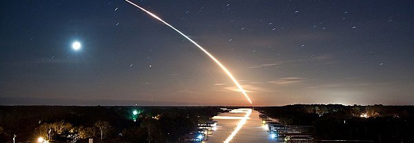 Мой дом, совсем у МКАДа:Прям на кольце я и живу.И погулять с собакой надоА утром — дико не хочу!
Бухарики , сидят п ... - Изображение 1 Мой дом, совсем у МКАДа:Прям на кольце я и живу.И погулять с собакой надоА утром — дико не хочу!
Бухарики , сидят п ... - Изображение 1