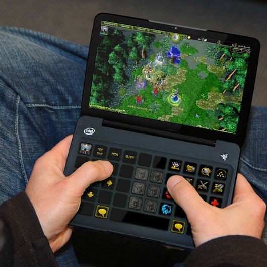 Производитель игровой периферии Razer выпустил видео, посвященное загадочному устройству под названием Project Fiona ... - Изображение 1 Производитель игровой периферии Razer выпустил видео, посвященное загадочному устройству под названием Project Fiona ... - Изображение 1