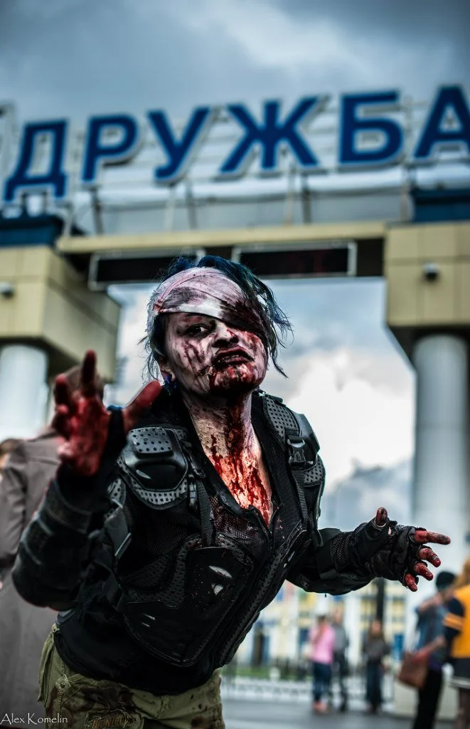 В Йошкар-Оле прошел первый зомби-парад - фото 2