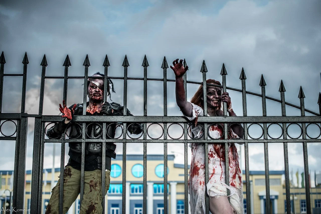 В Йошкар-Оле прошел первый зомби-парад - фото 1