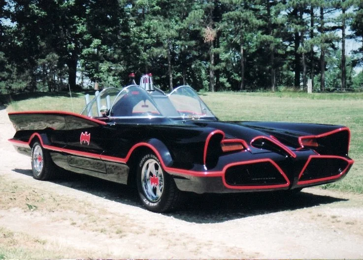1955 Lincoln Futura, транспорт Бэтмена в 60-х. Фото: techpowerup.com