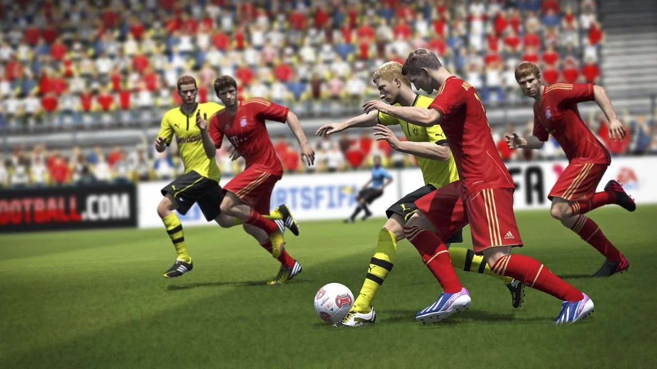 FIFA 14 свергла Titanfall с первого места в британском чарте
