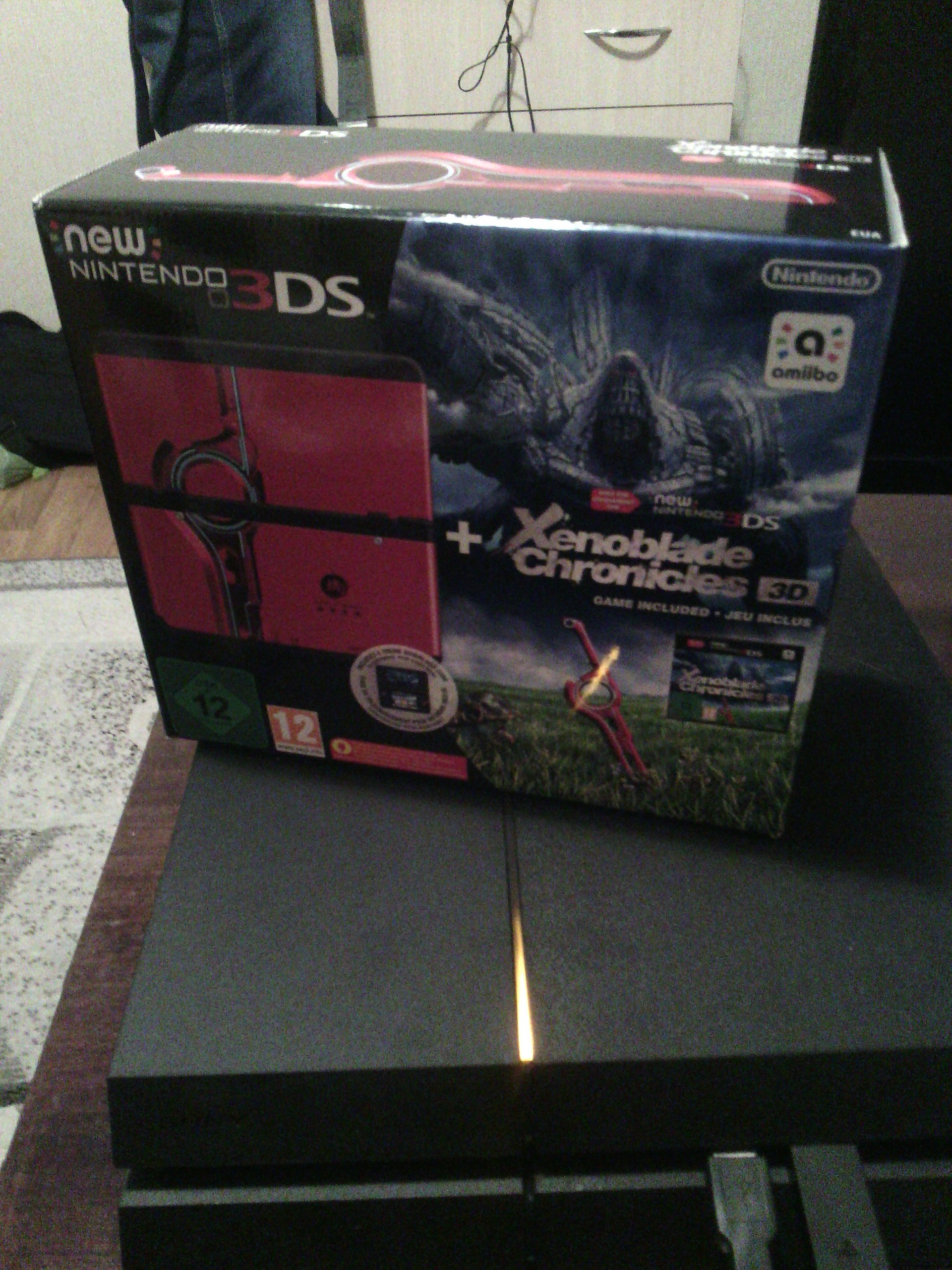 Мини-анбоксинг Nintendo New 3DS. - Изображение 1 Мини-анбоксинг Nintendo New 3DS. - Изображение 1