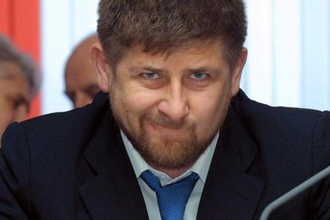 Люди вправе плюнуть в лицо самим себе - Изображение 1 Люди вправе плюнуть в лицо самим себе - Изображение 1